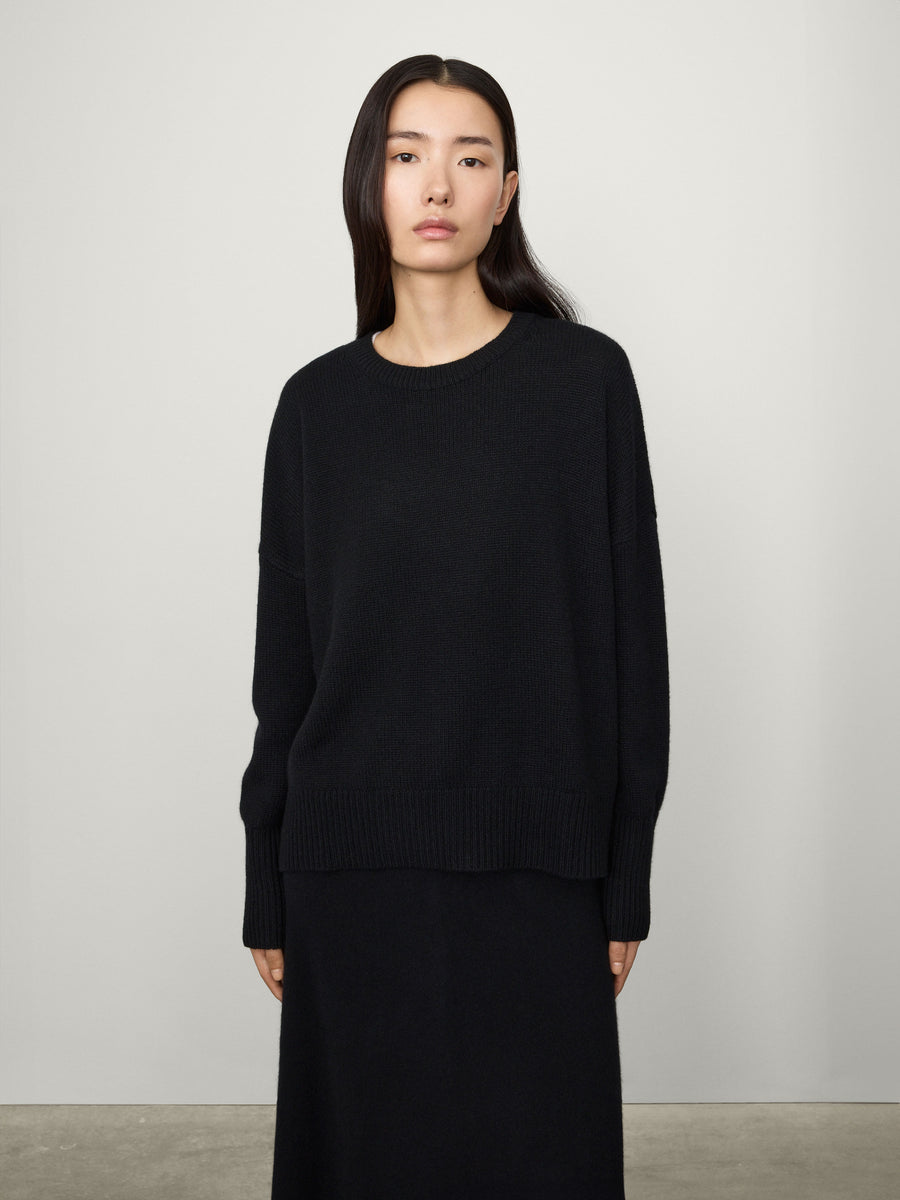【関税込み】LISA YANG ブラウン Mia スヌード 201726_201726BL_Mila_Sweater_B