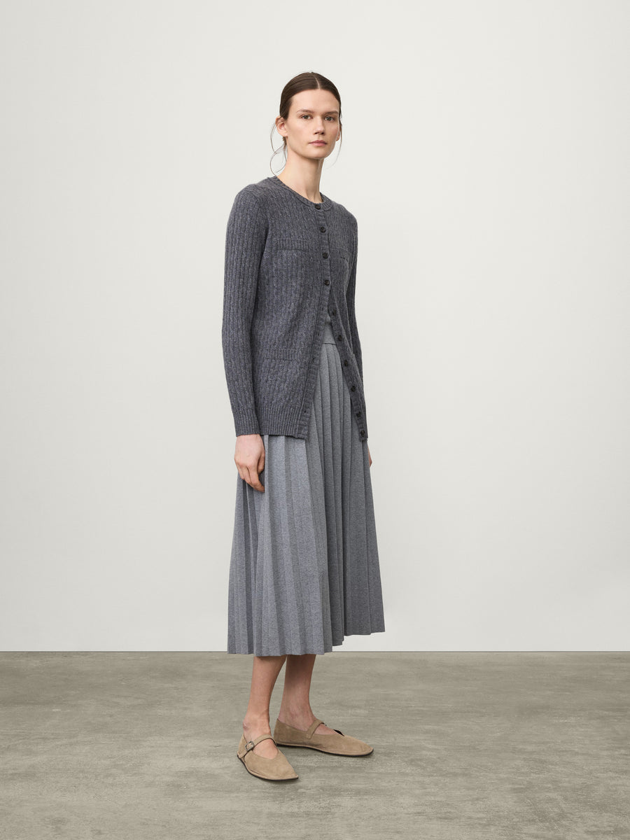 2025354_Inda_Cardigan_Graphite