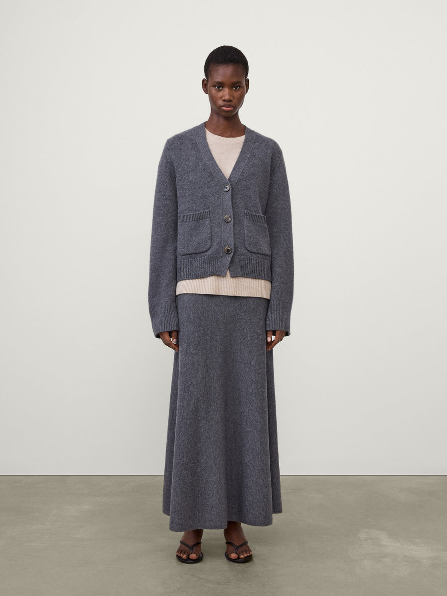 LISAYANG_SS26_WW_DROP-