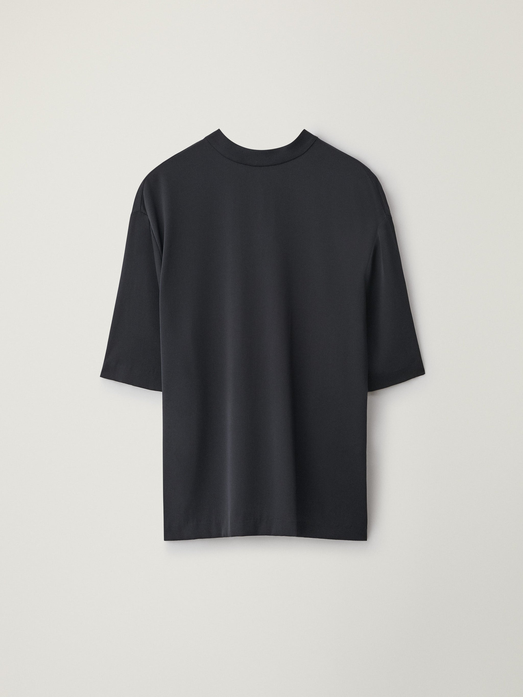 トップス salsation Oversized Round Neck T-Shirt Oversized Round Neck T-Shirt – LISA YANG