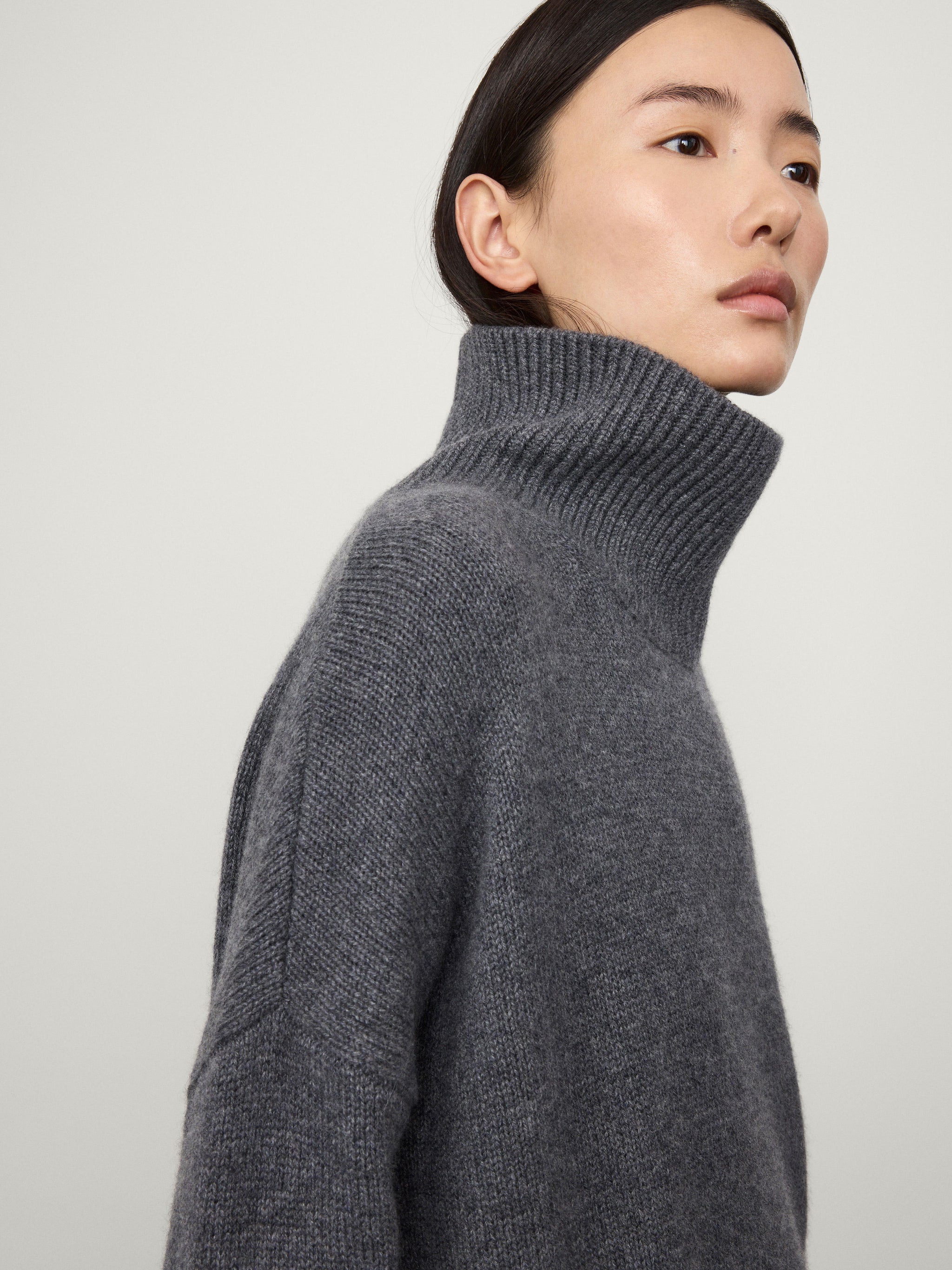 The Heidi Sweater – LISA YANG