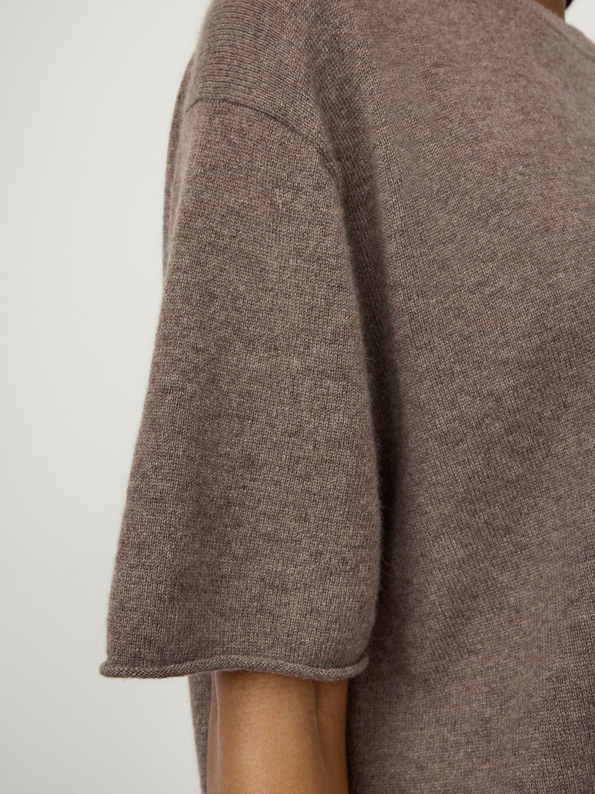 The Cila T-shirt – LISA YANG