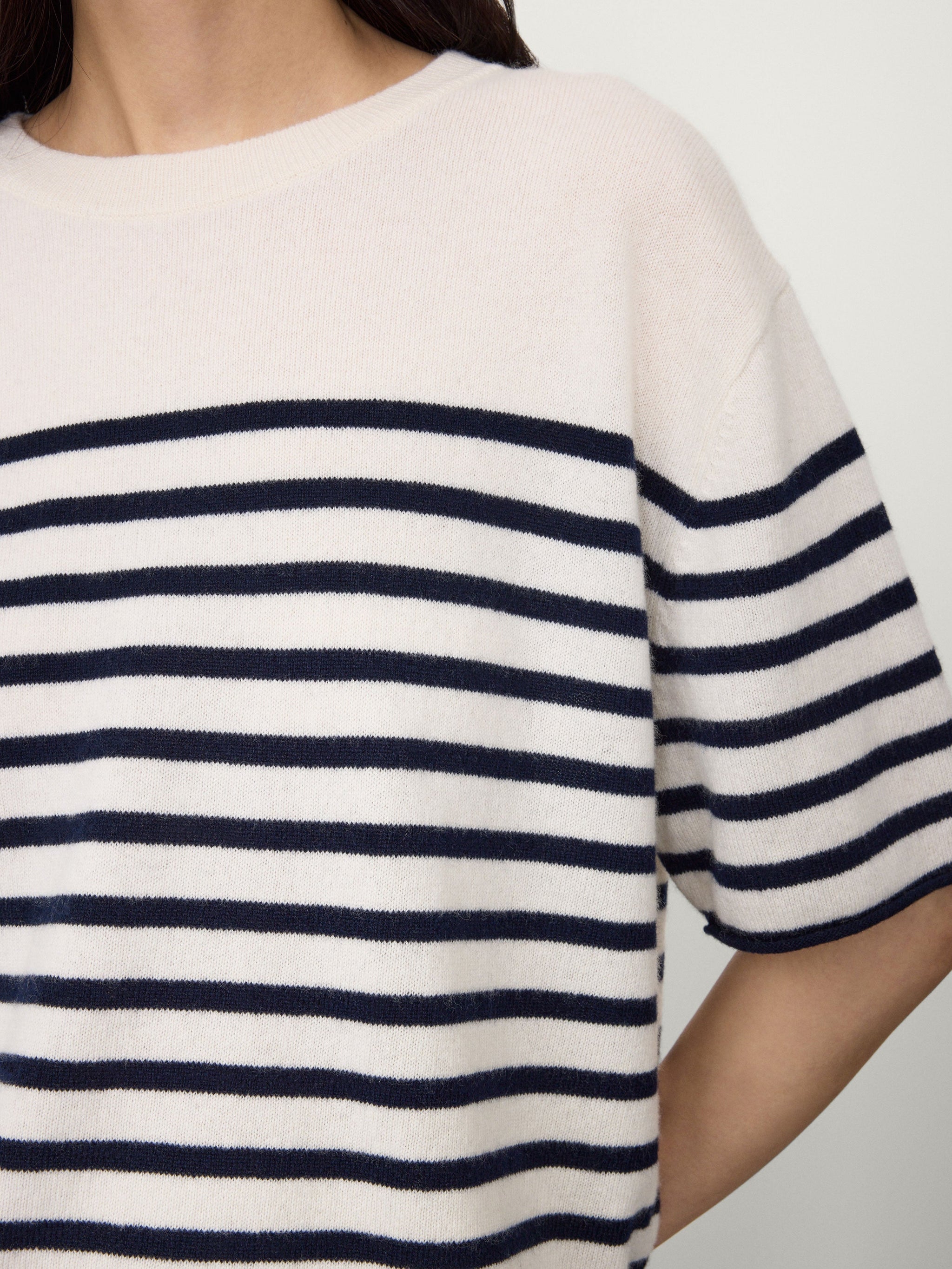 The Cila T-shirt – LISA YANG