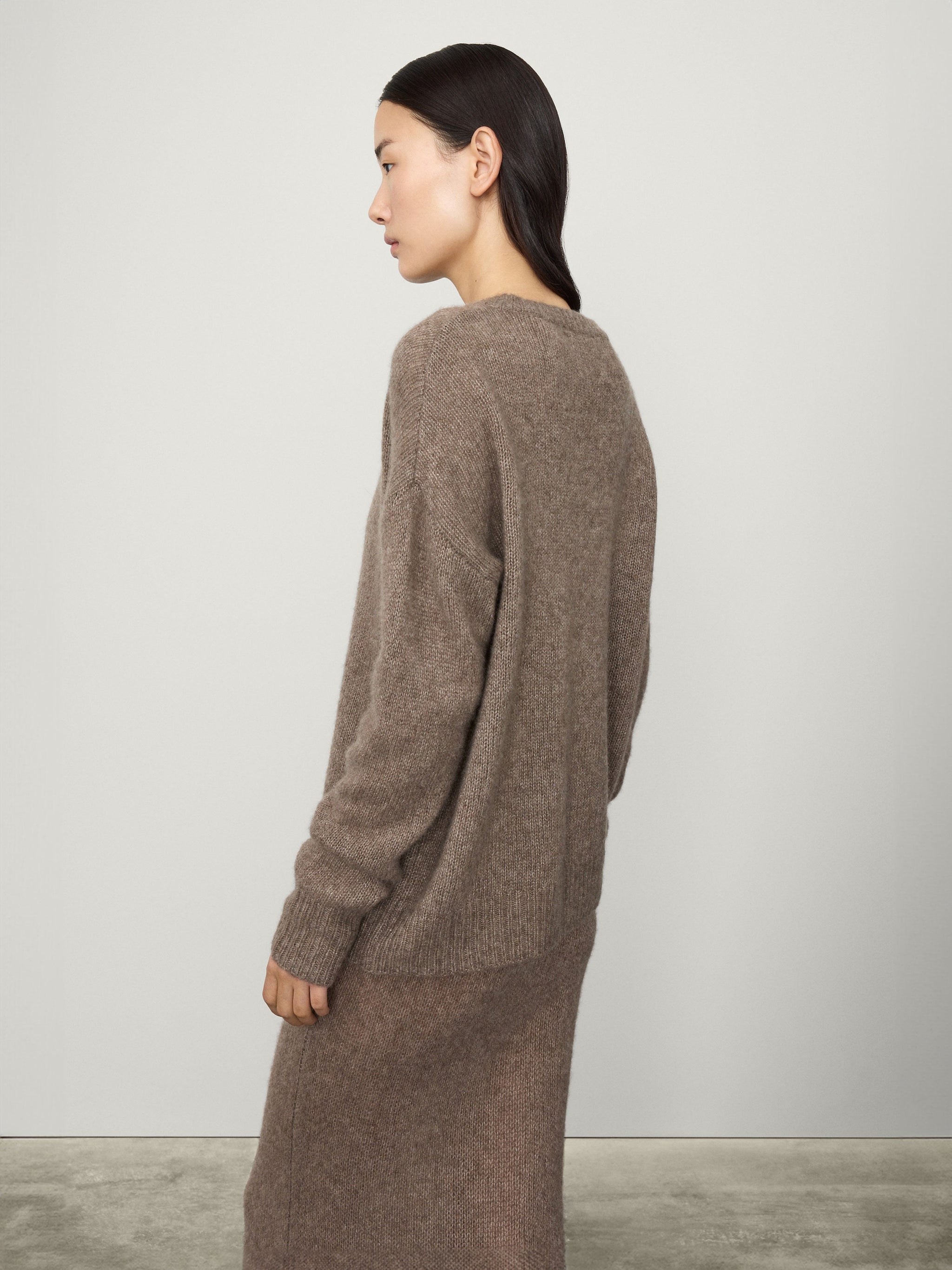 2024243_2024243NJ_Lova_Sweater