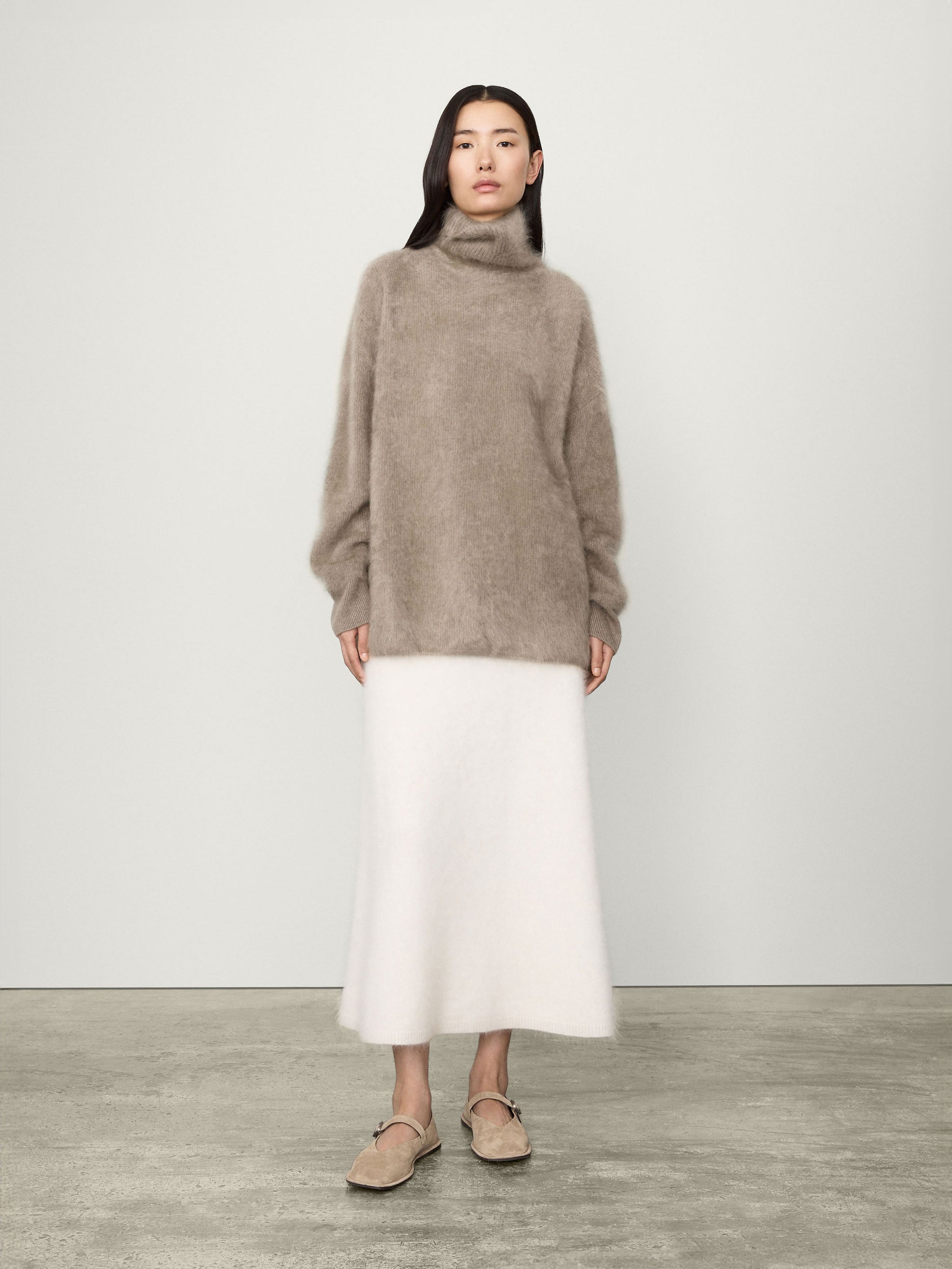 The Teresa Sweater – LISA YANG