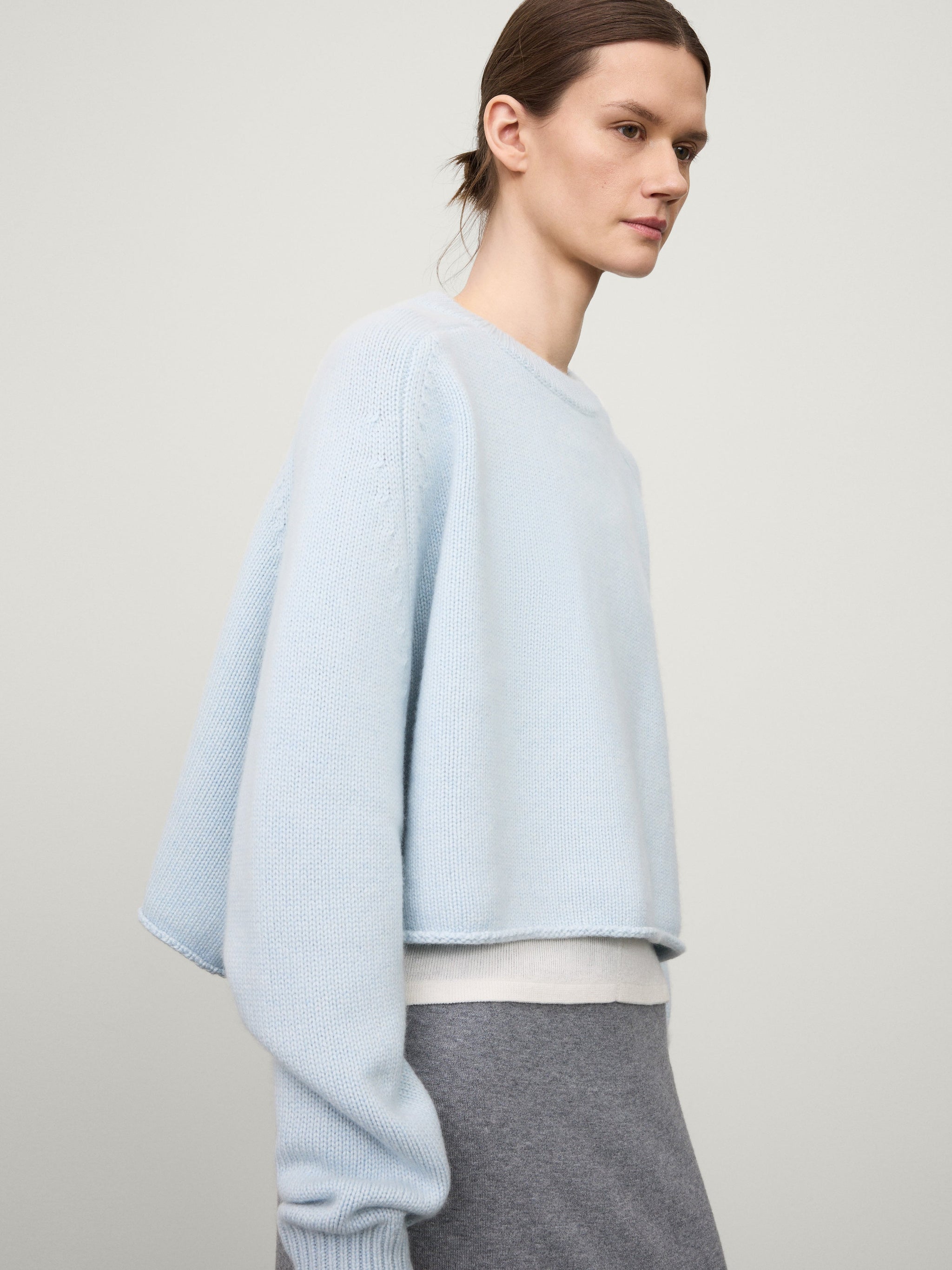 LISA YANG Official Website | A Complete Cashmere Wardrobe