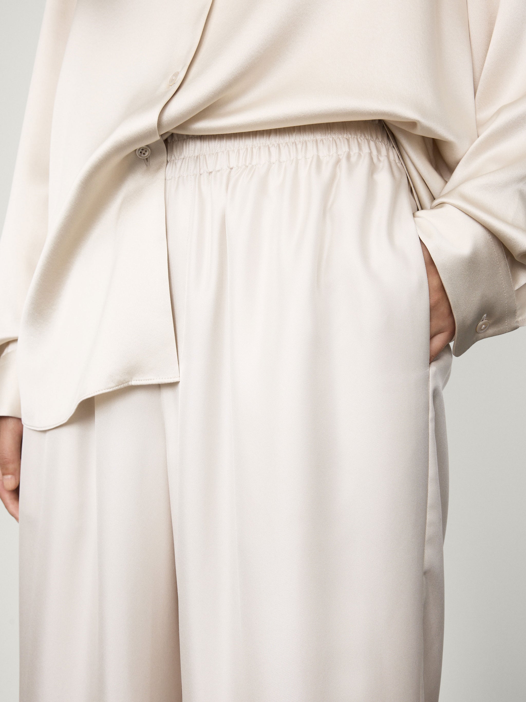 The Wide Leg Trousers – LISA YANG