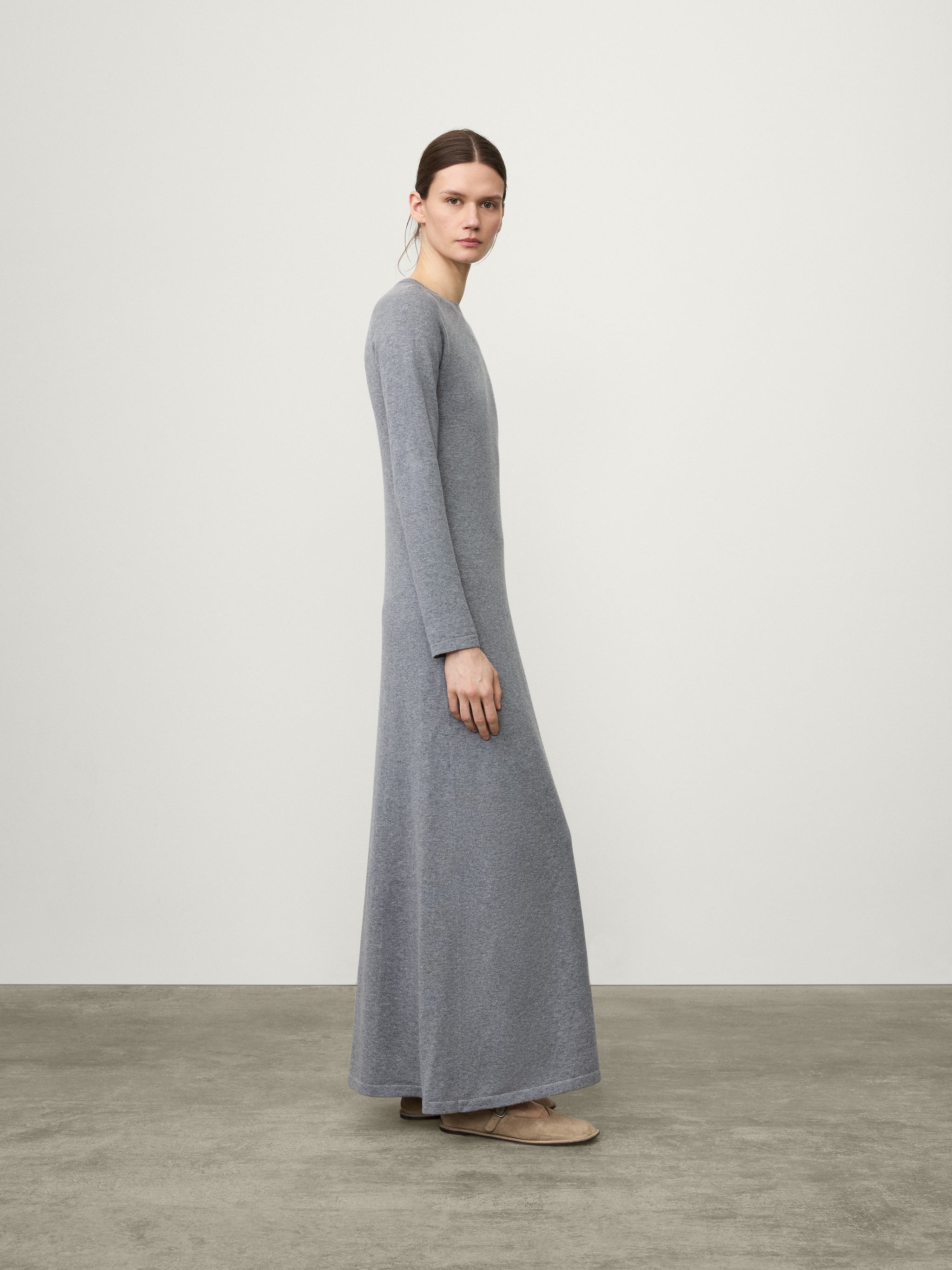 long cashmere dress Sleeve Sweater in Brindle Crafted from 100% cashmere Eliora Dress