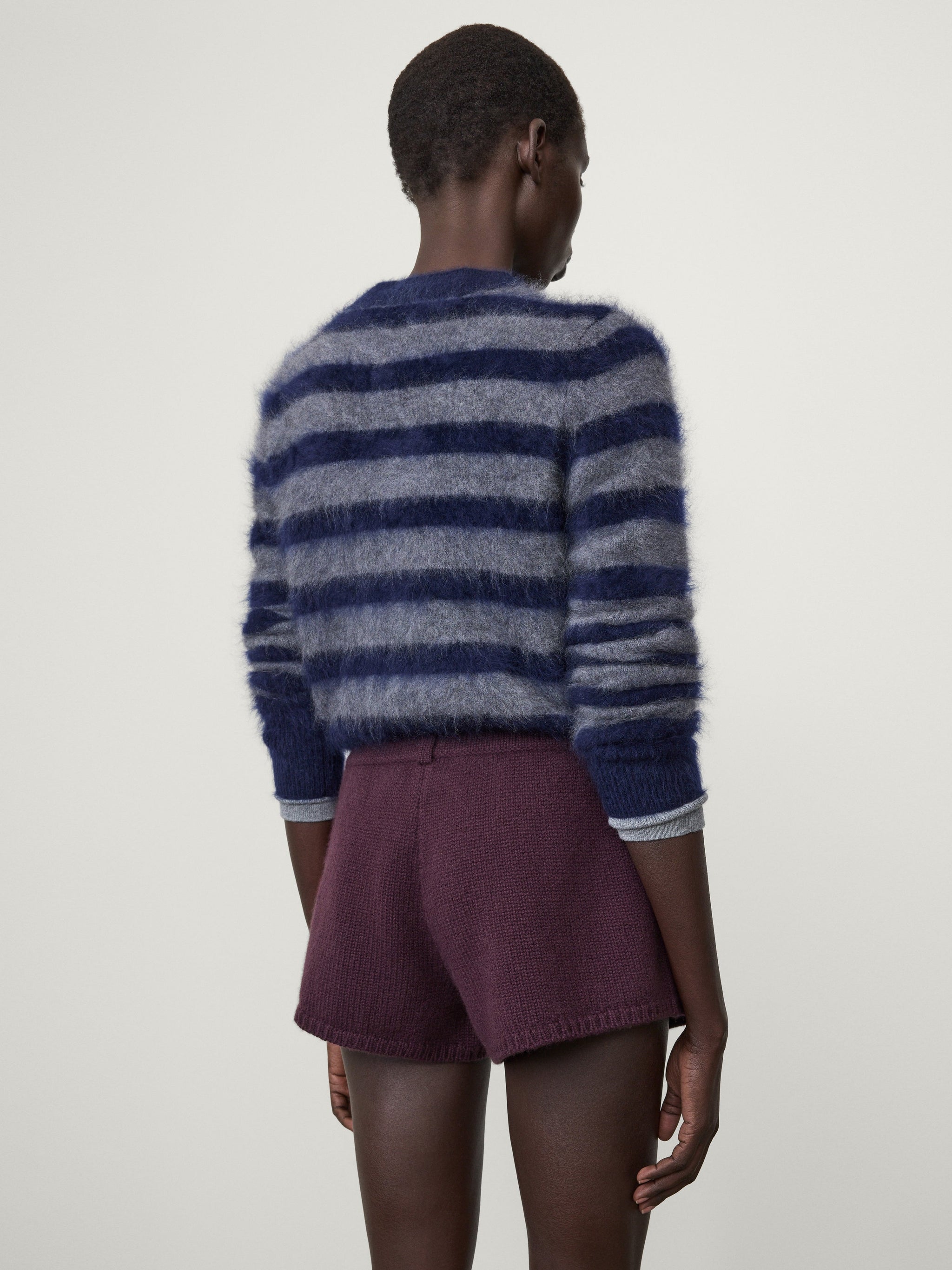 2025520_Annora_Shorts_Mahogany