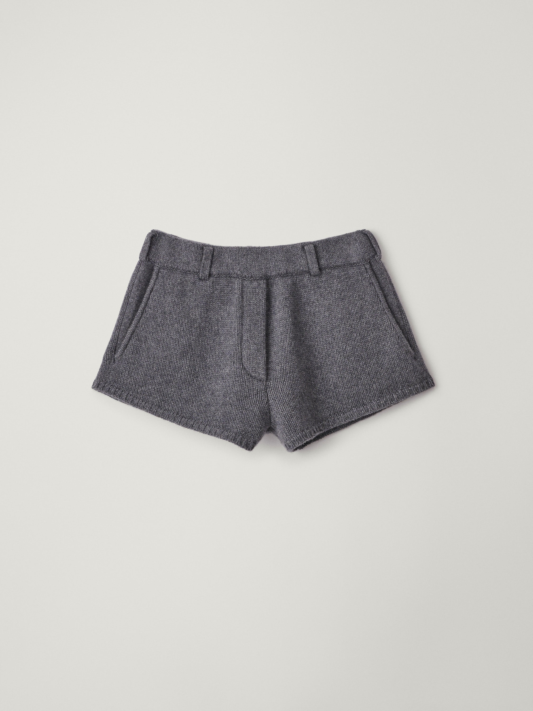 The Annora Shorts – LISA YANG
