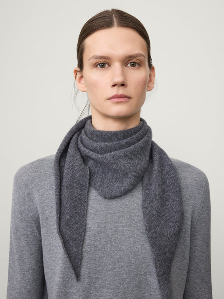 4025501_Florianne_Scarf_Graphi