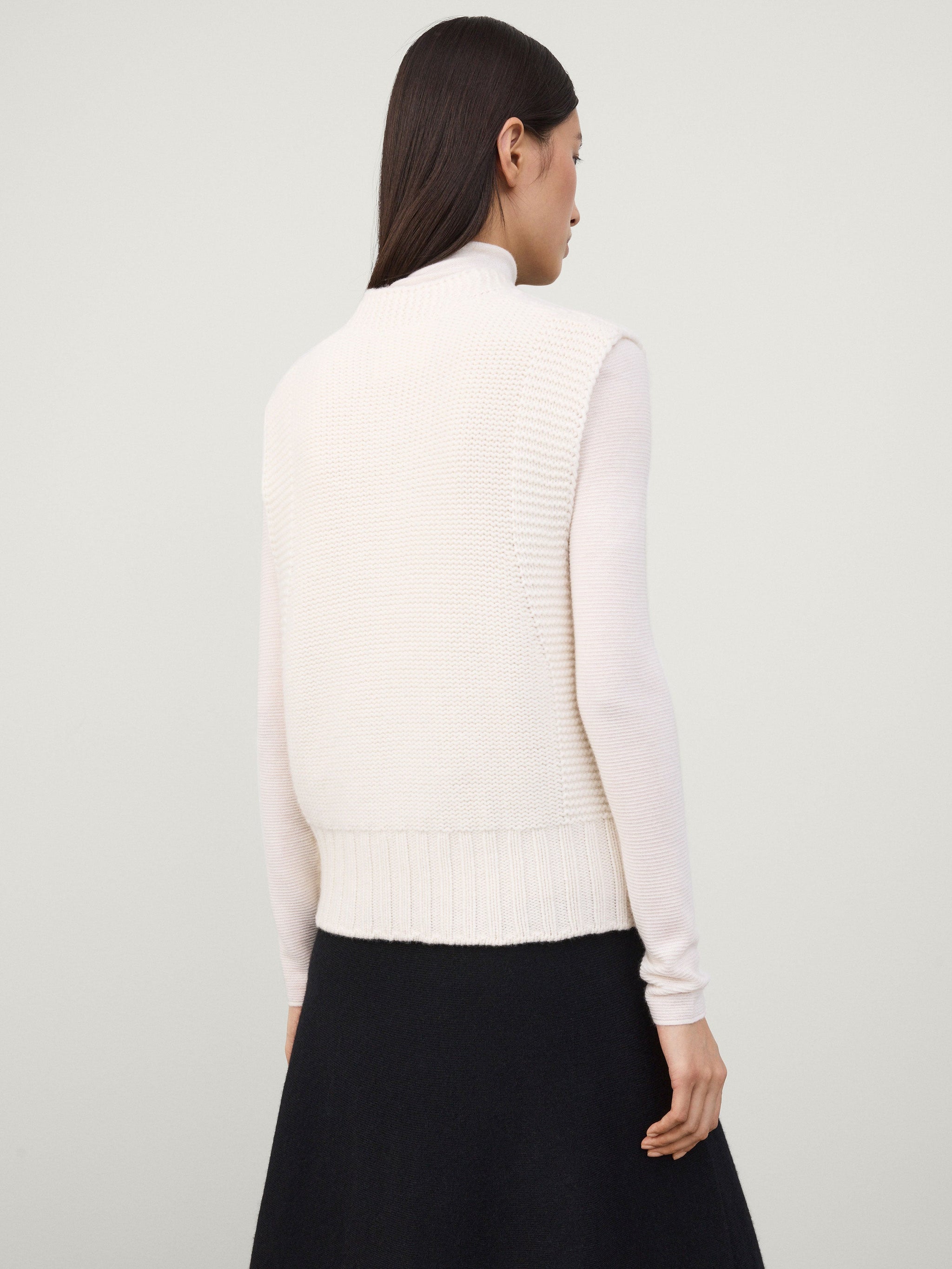 The Sallie Vest – LISA YANG