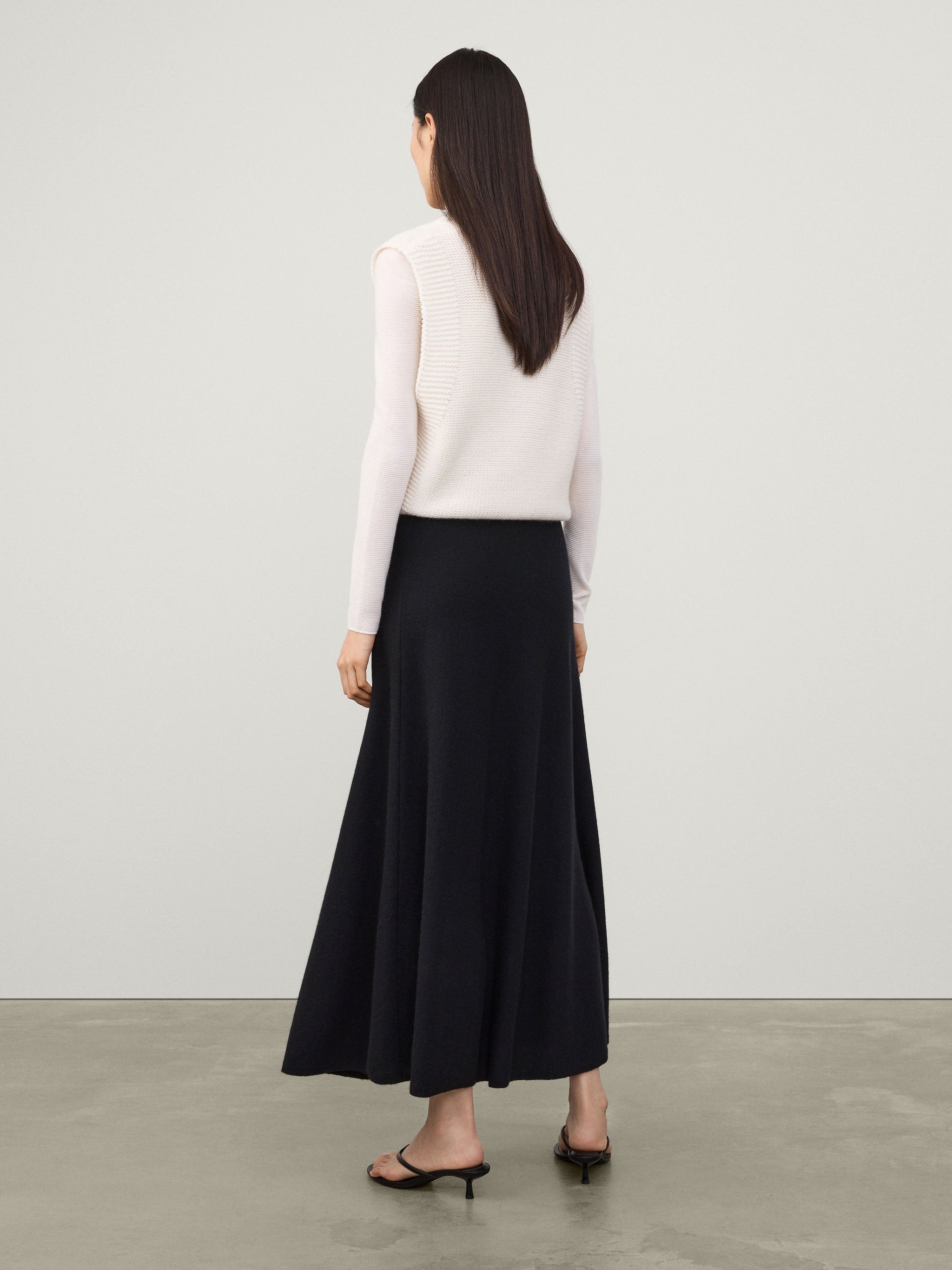 The Torie Skirt – LISA YANG