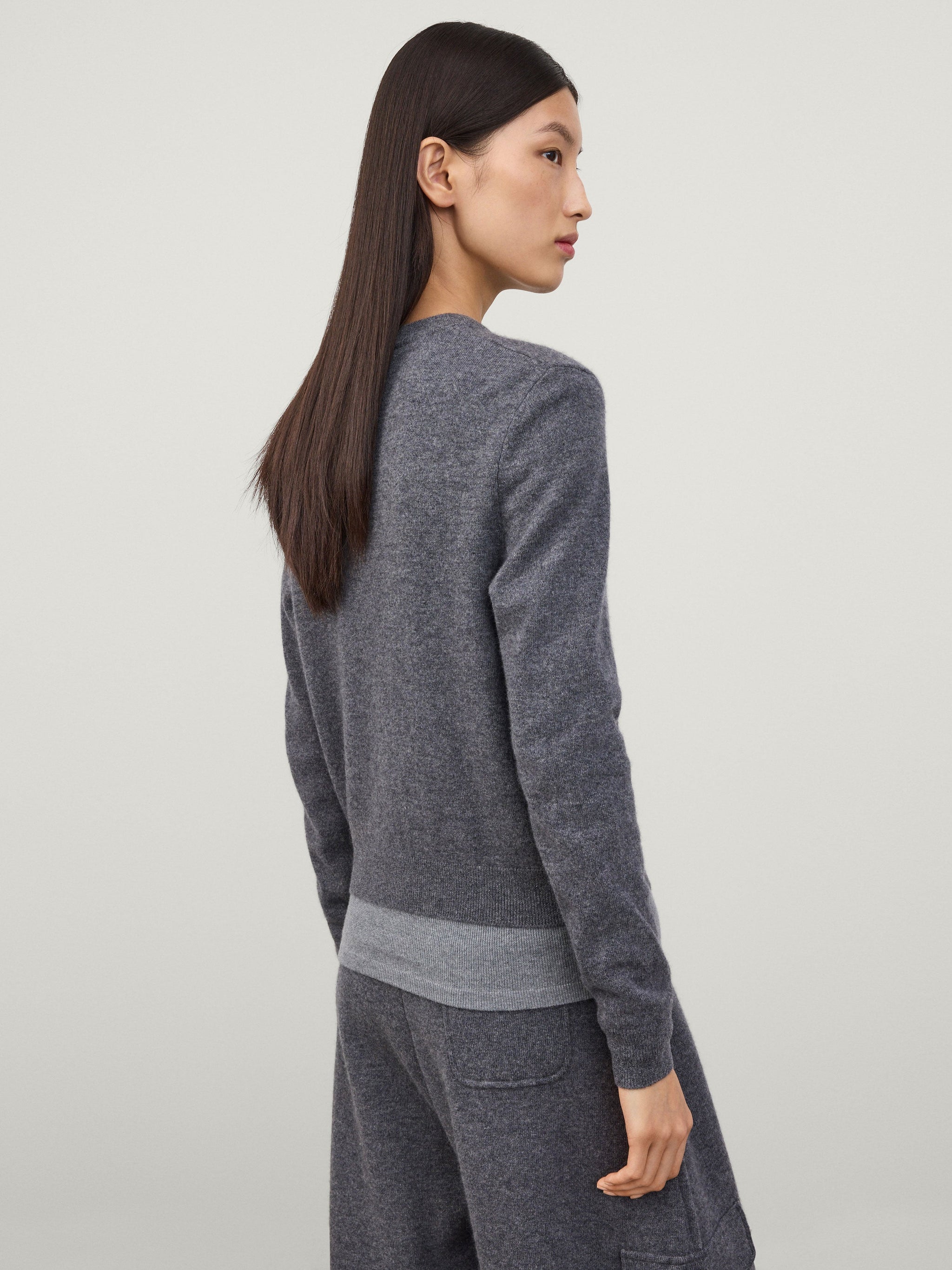 LISAYANG_AW25_CAPSULE_WILONA_C