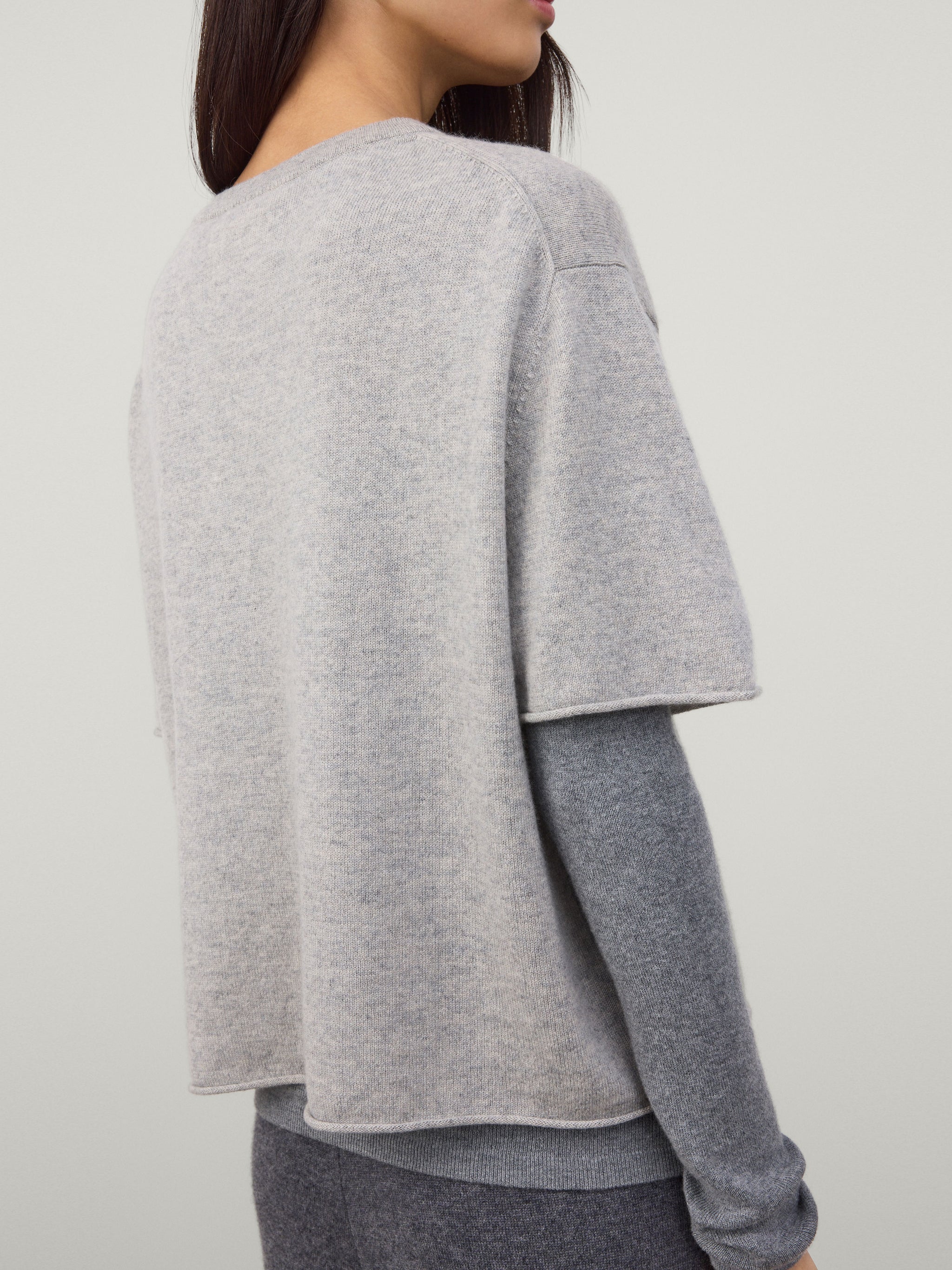【Lisa Yang】 CilaニットカシミヤTシャツ The Cila T-shirt – LISA YANG