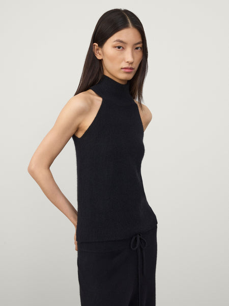 LISAYANG_AW25_RESHOOT_FREYA-