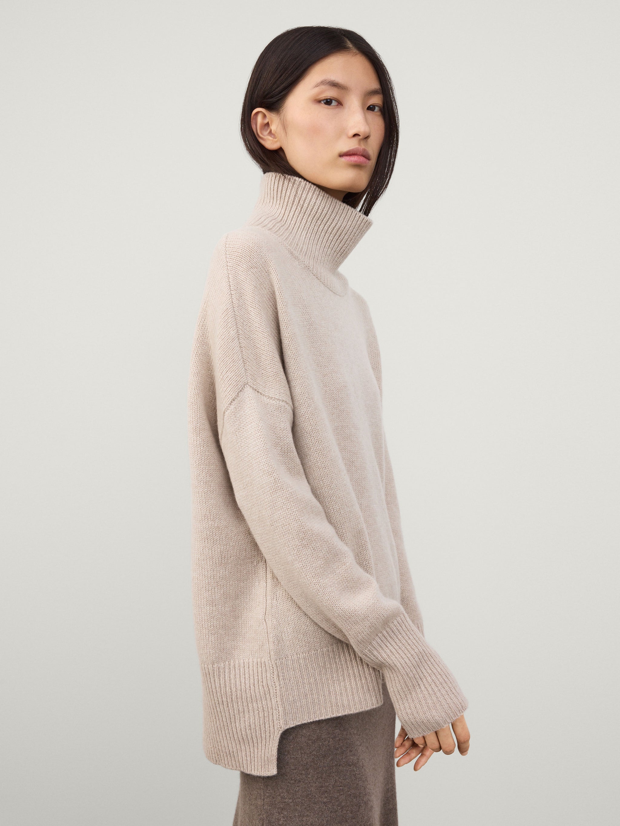 The Heidi Sweater – LISA YANG