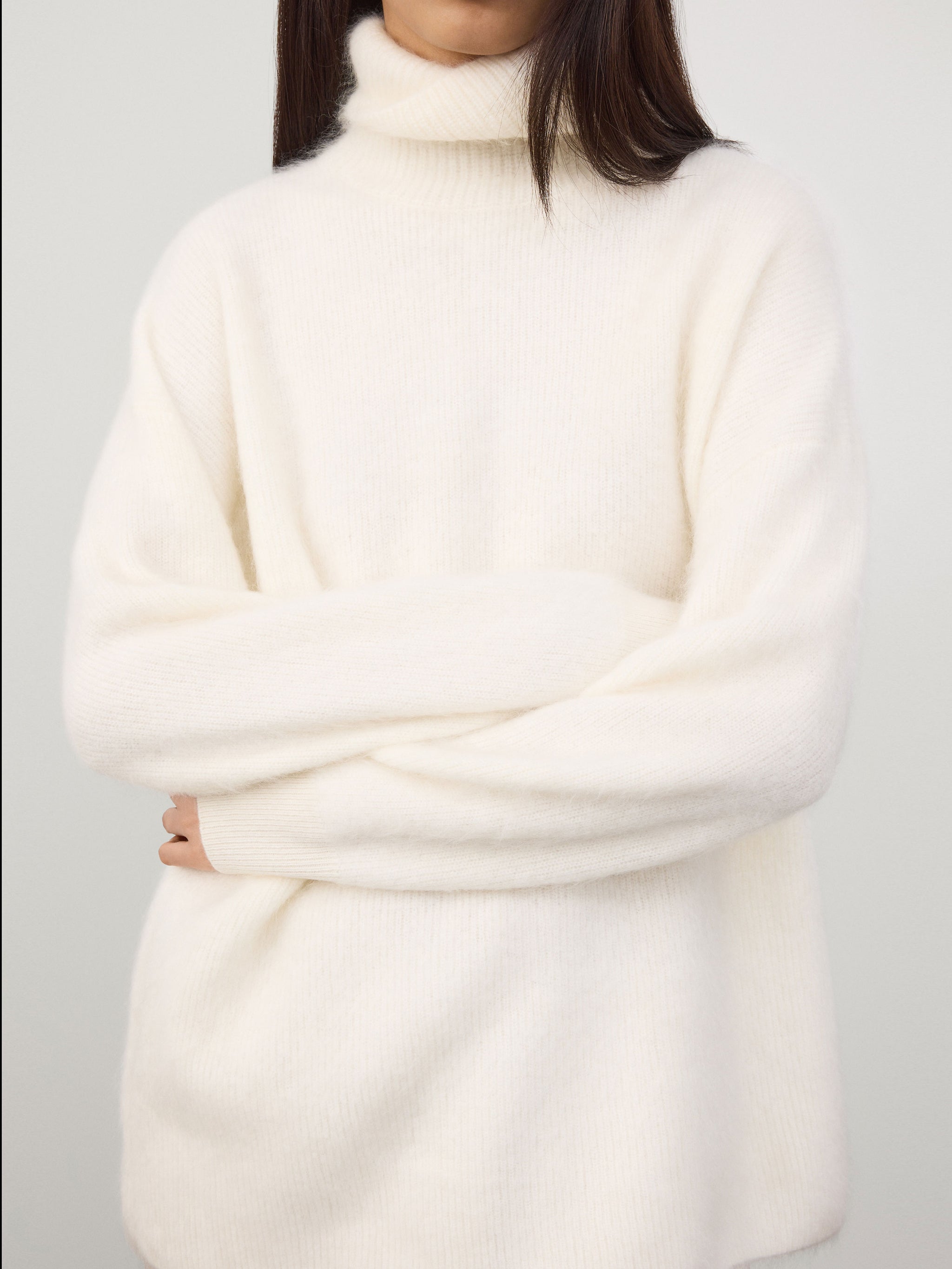 The Teresa Sweater – LISA YANG
