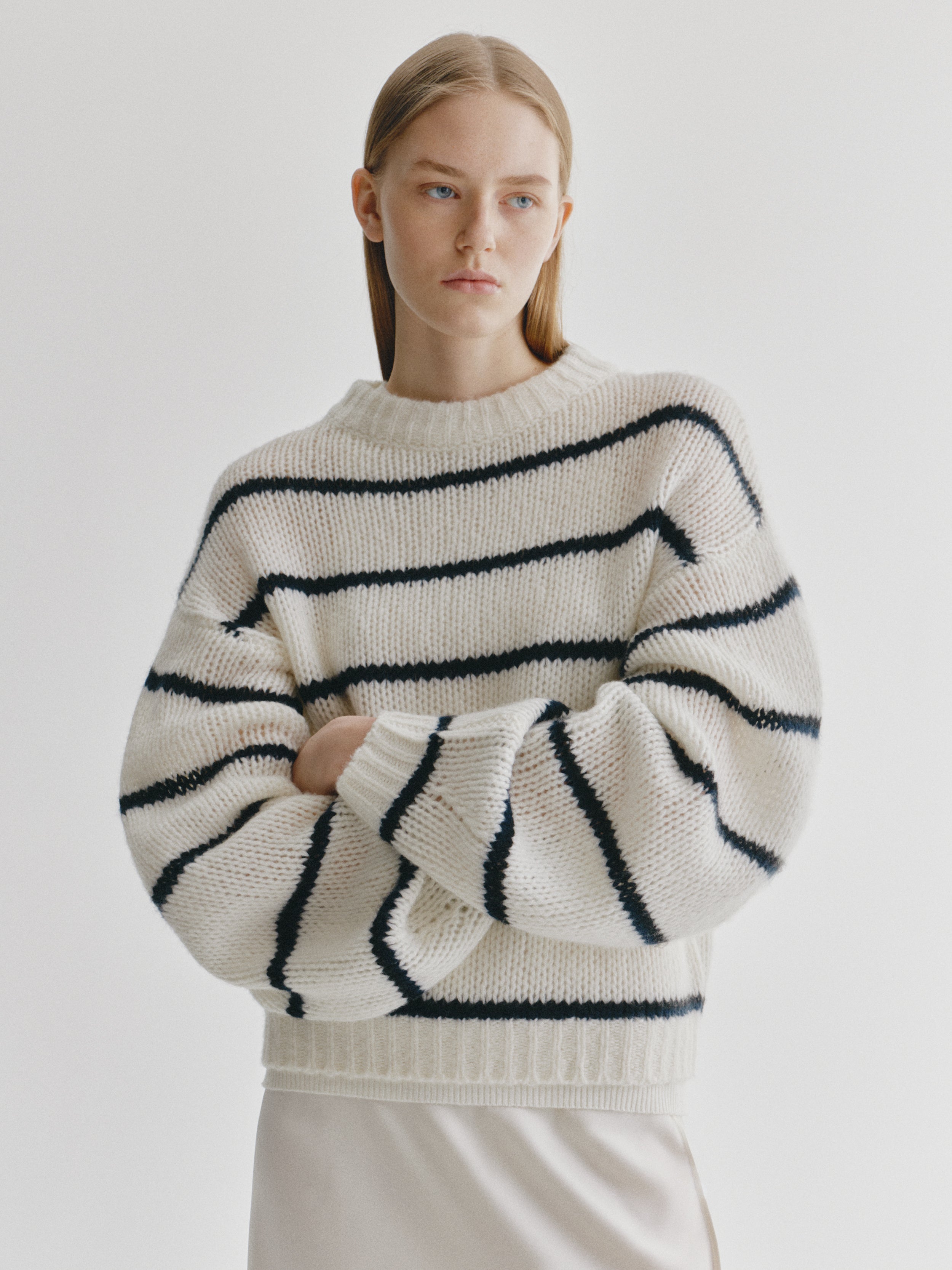 LISA YANG Official Website | A Complete Cashmere Wardrobe