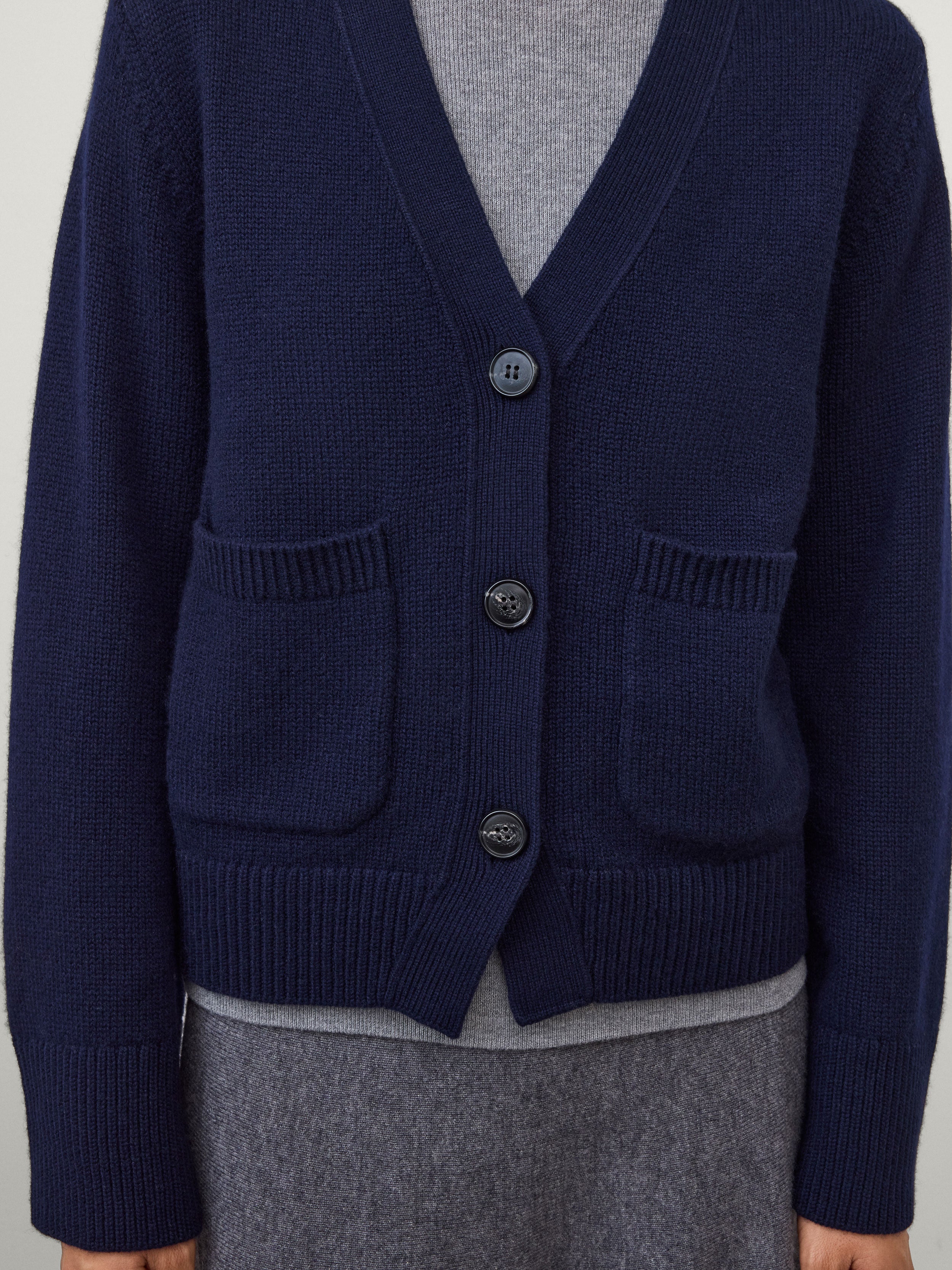 Double-breasted Knit cardigan ネイビー The Danni Cardigan – LISA YANG