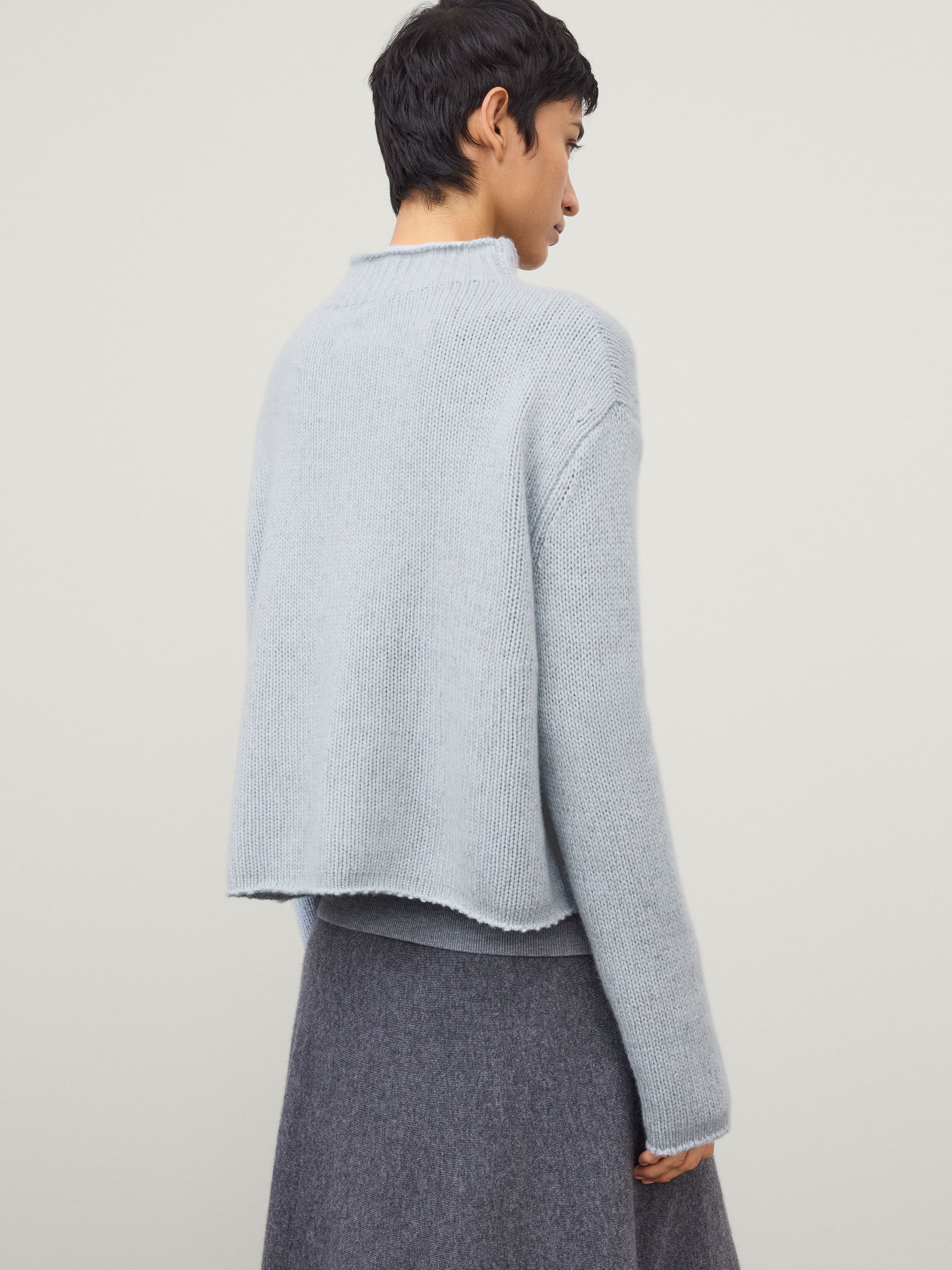 The Nelsy Sweater – LISA YANG