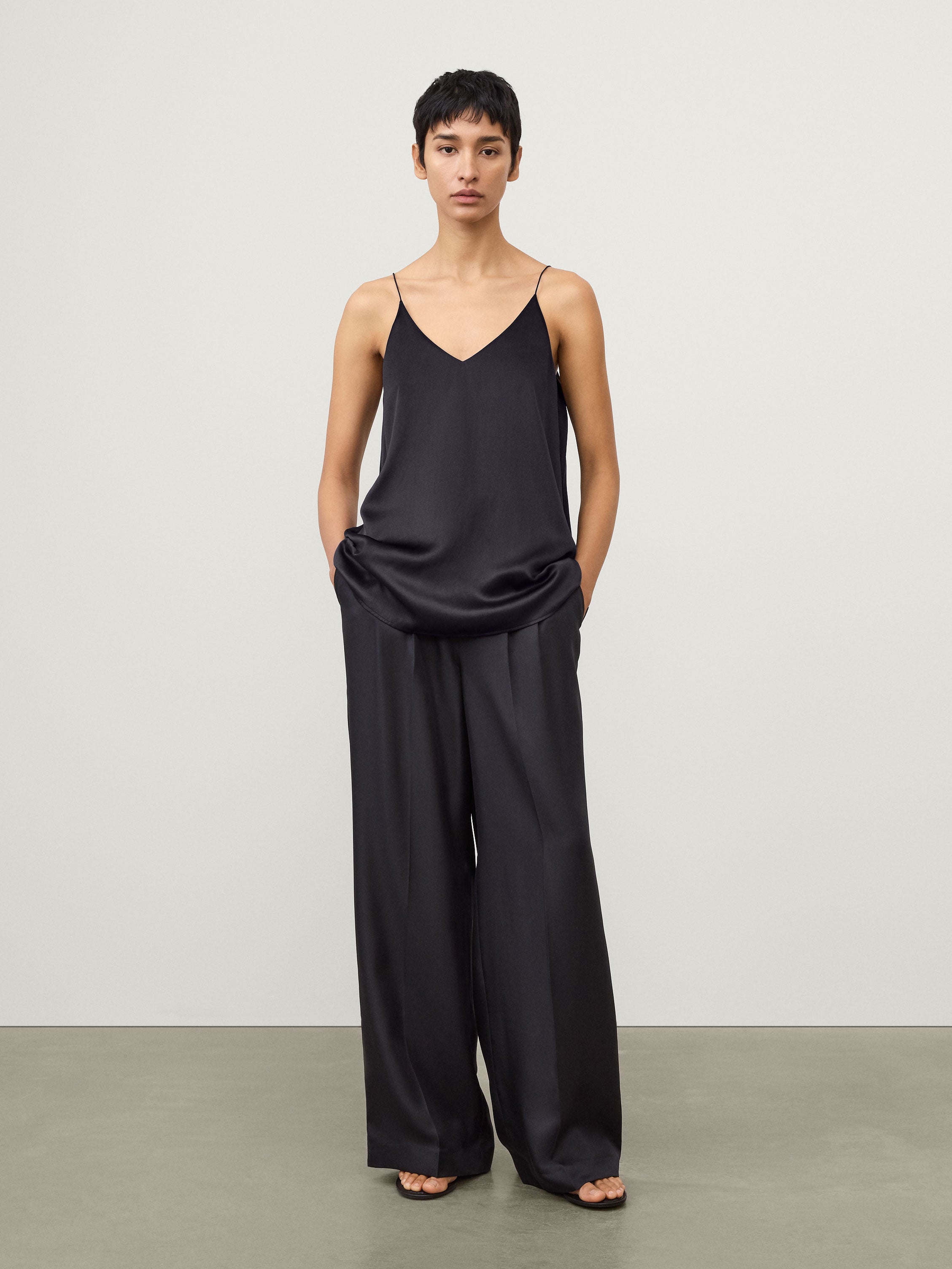 完売品 タグ付新品★leinwande　Cable Knit Camisole Camisole Top – LISA YANG