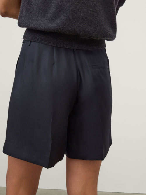 Tailored Wide Leg Shorts