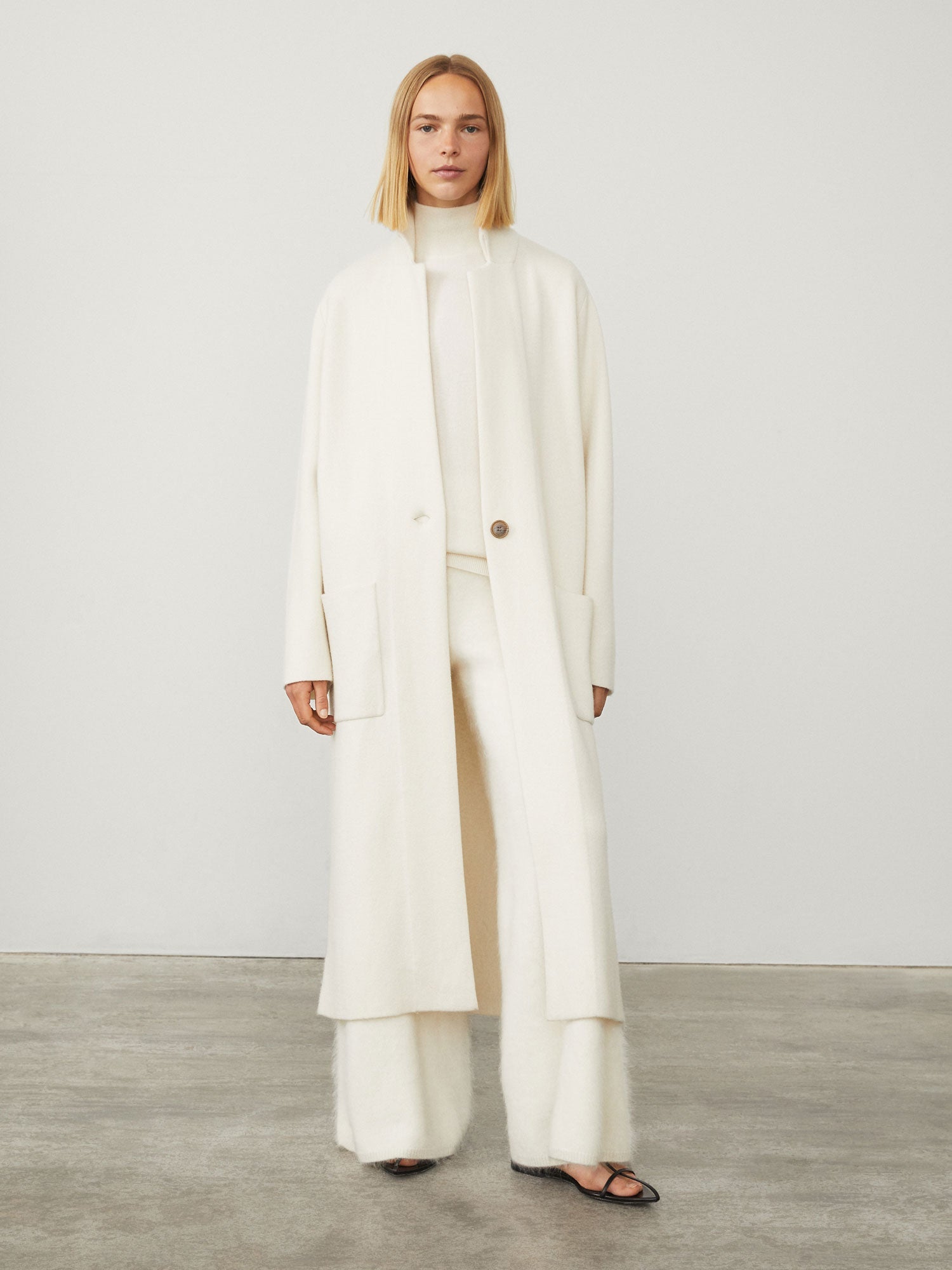 【関税込み】LISA YANG オフホワイト Josina トップス Off-White Josina Top by LISA YANG on Sale