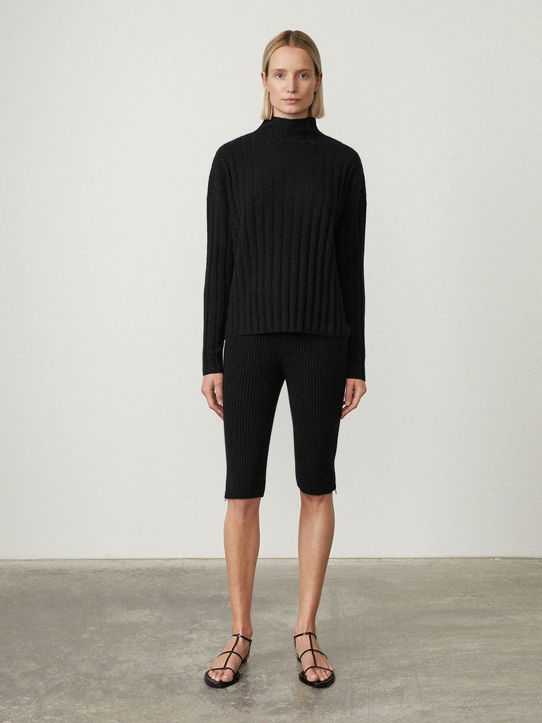 Inga Sweater Black | Lisa Yang | Black ribbed high neck sweater in 100% cashmere