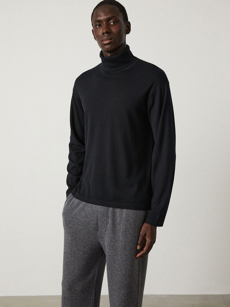 Alain Sweater Black | Lisa Yang | Black high neck polo sweater in 100% cashmere